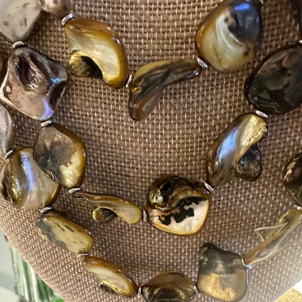 New York & Company Layered Shell Necklace - Cream and Brown - Picture 5 of 9